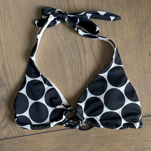 Lot of Victoria Secret Bikinis - Picture 7 of 15